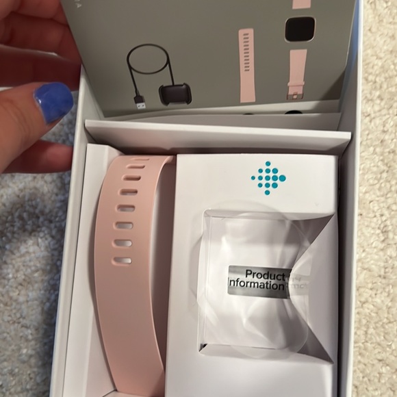 Like New Fitbit Rose Gold Versa 2